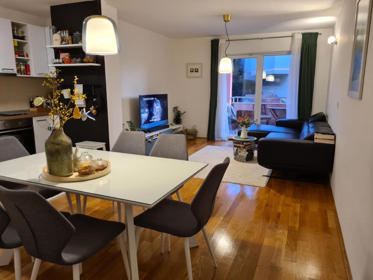 Apartment Pinna Nobilis, Private Parking Makarska Exterior photo