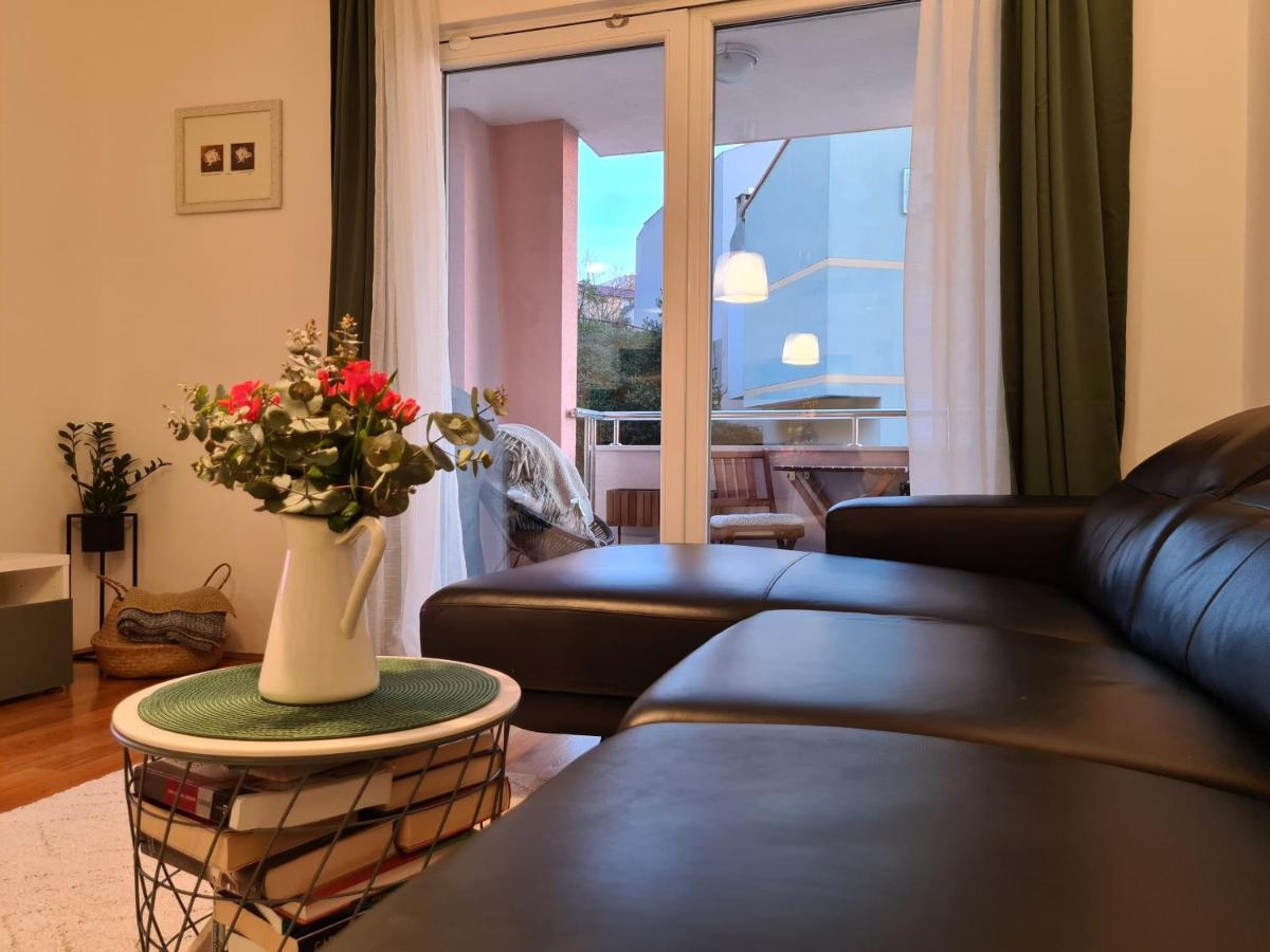 Apartment Pinna Nobilis, Private Parking Makarska Exterior photo